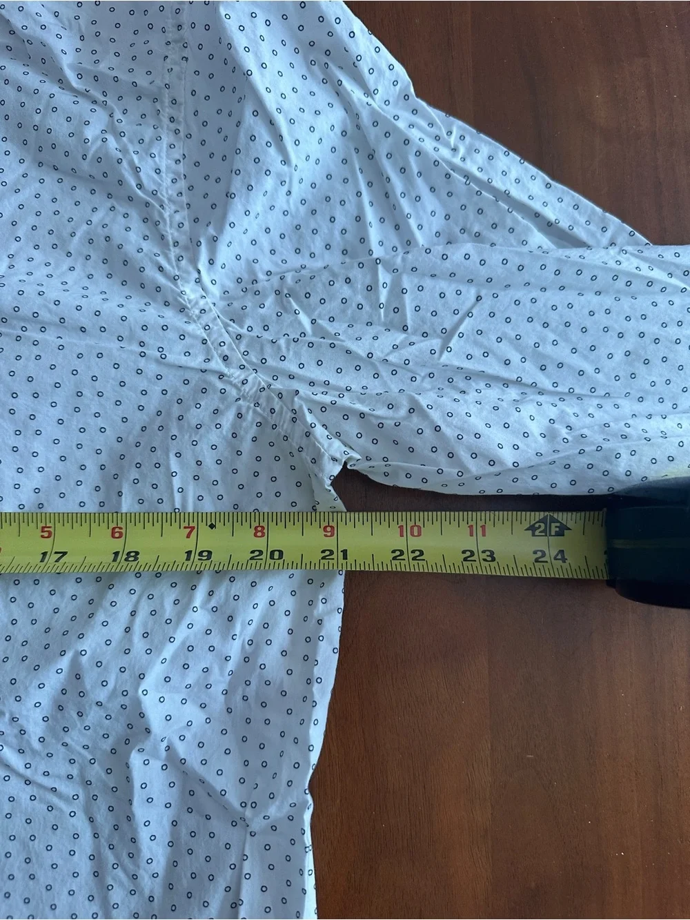 Banana republic dotted button up